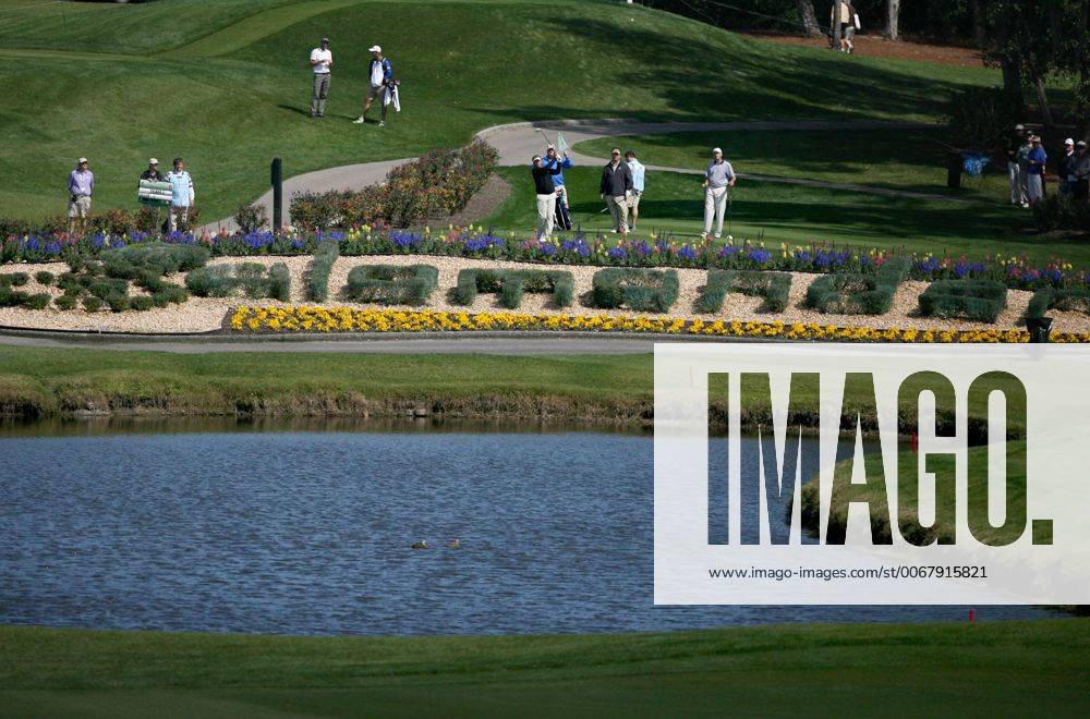 Palm Harbor, Florida, U.S. - DOUGLAS R. CLIFFORD TIMES.Geoff Ogilvy s team drives the fifth fairway Wednesday (3 13 13) while competing in the Tampa Bay Championship Pro-Am at Innisbrook s Copperhead Golf Course in Palm Harbor. - ZUMAs70