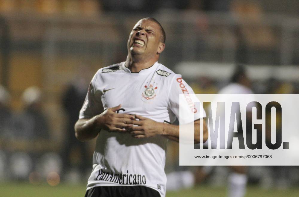Ronaldo of Corinthians. Sao Paulo SP, Brasil 03 11 2010. x(9)xRodrigoxCocax xFotoarenax o0 Enttäuschung