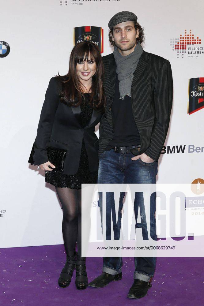 Simone Thomalla und Silvio Heinevetter. 19. Verleihung des Echo 2010 am Palais am Funkturm in Berlin am 04.03.2010. Echo 2010