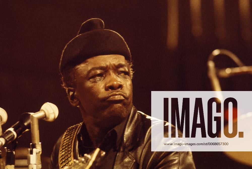 John Lee HOOKER in PARIS. - 1970 - France Ile-de-France (region) Paris - John Lee HOOKER in PARIS. - John Lee HOOKER ; - O.R.T.F - Maison de la radio ; - Paris ; - 1970 ; - - ACHTUNG: credit-Nennung imago Philippe Gras ist absolut notwendig PhilippexGrasx Pictorium LePictorium_0029403