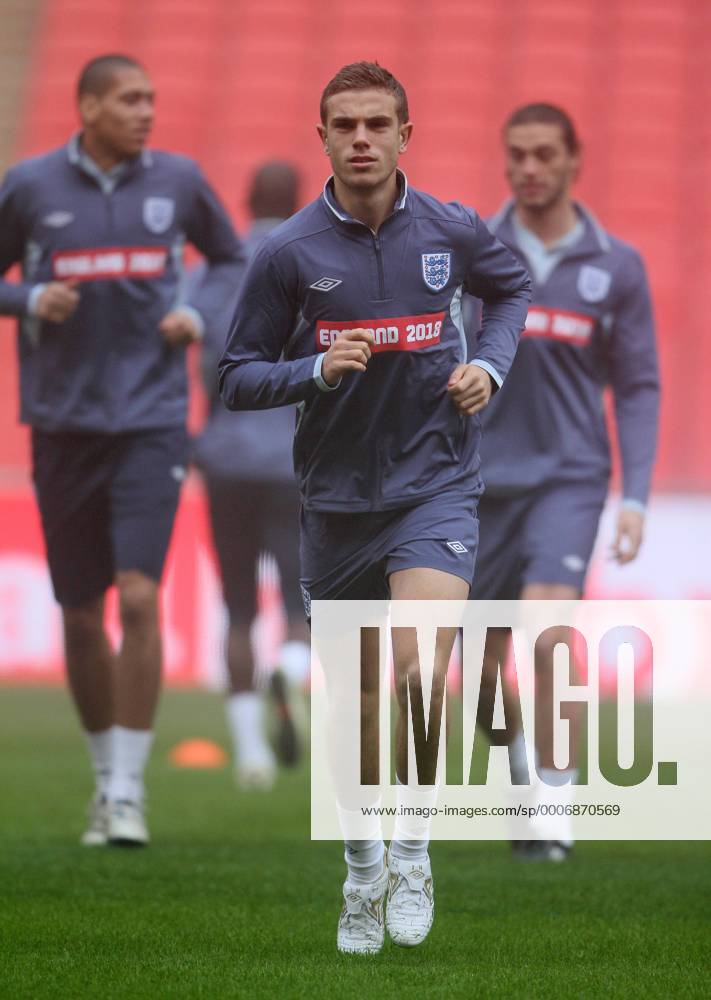 Englands Jordan Henderson during training - England 16th November, 2010 .