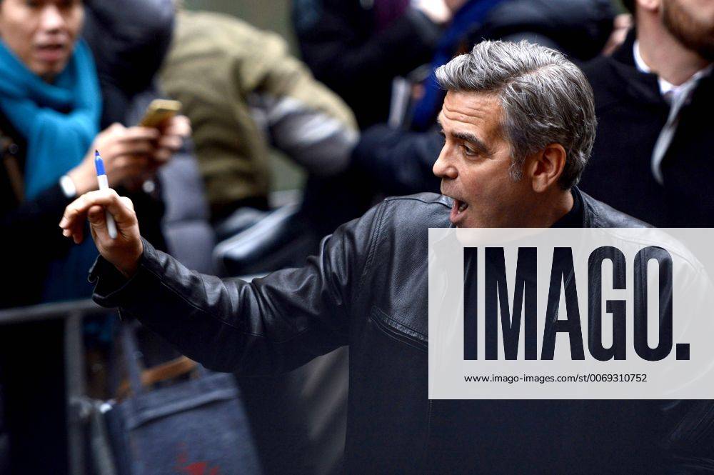 George Clooney arrives for the Hail, Caesar press conference at the 66th Berlin International Film Festival Berlinale 2016 on February 11, 2016in Berlin, Germany. Foto:xC.xNiehausx xFuturexImage