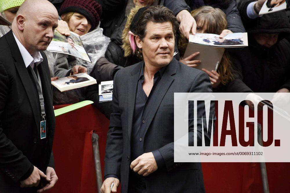 Josh Brolin arrives for the Hail Caesar! press conference at the 66th Berlin International Film Festival Berlinale 2016 on February 11, 2016 in Berlin, Germany. Foto:xFredericx xFuturexImage