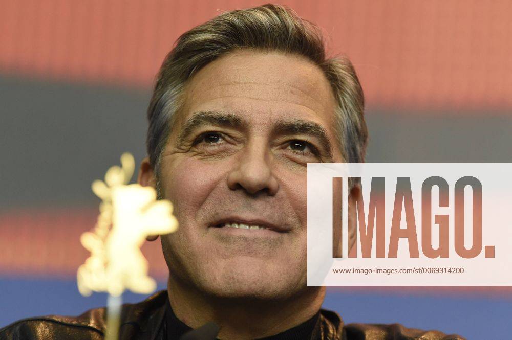 Schauspieler George Clooney während der Pressekonferenz zum Film -Hail, Caesar- anlässlich der 65. Internationalen Filmfestspiele Berlin 66. Internationale Filmfestspiele in Berlin IFB2016