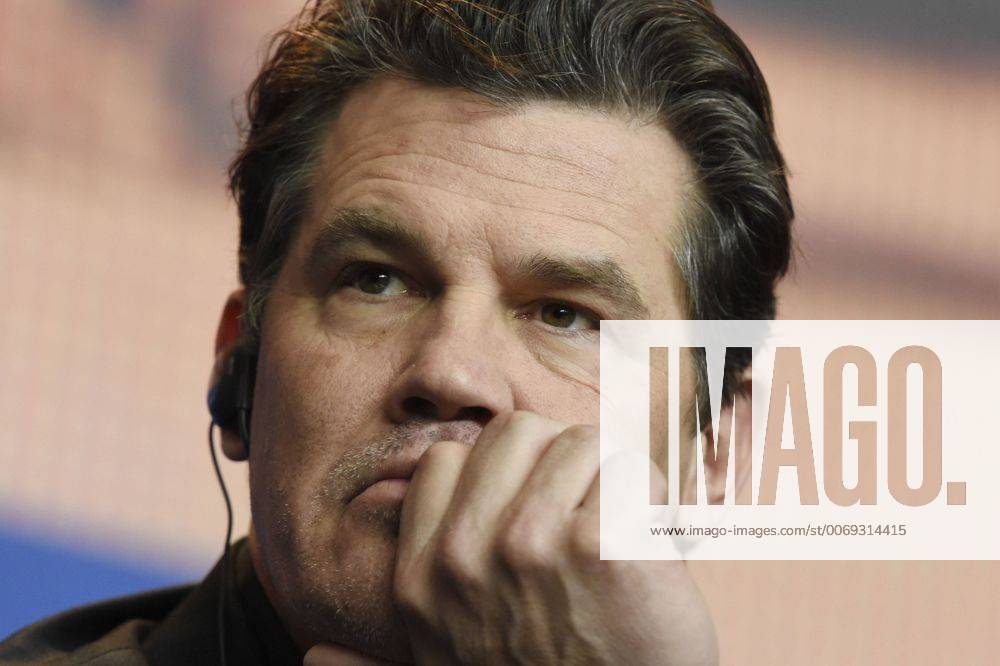 Schauspieler Josh Brolin während der Pressekonferenz zum Film -Hail, Caesar- anlässlich der 65. Internationalen Filmfestspiele Berlin 66. Internationale Filmfestspiele in Berlin IFB2016