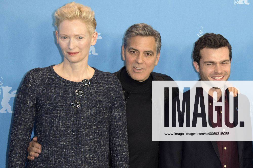 Tilda Swinton, George Clooney, Alden Ehrenreich during the Hail Caesar! photocall at the 66th Berlin International Film Festival Berlinale 2016 on February 11, 2016 in Berlin, Germany. Foto:xFredericx xFuturexImage