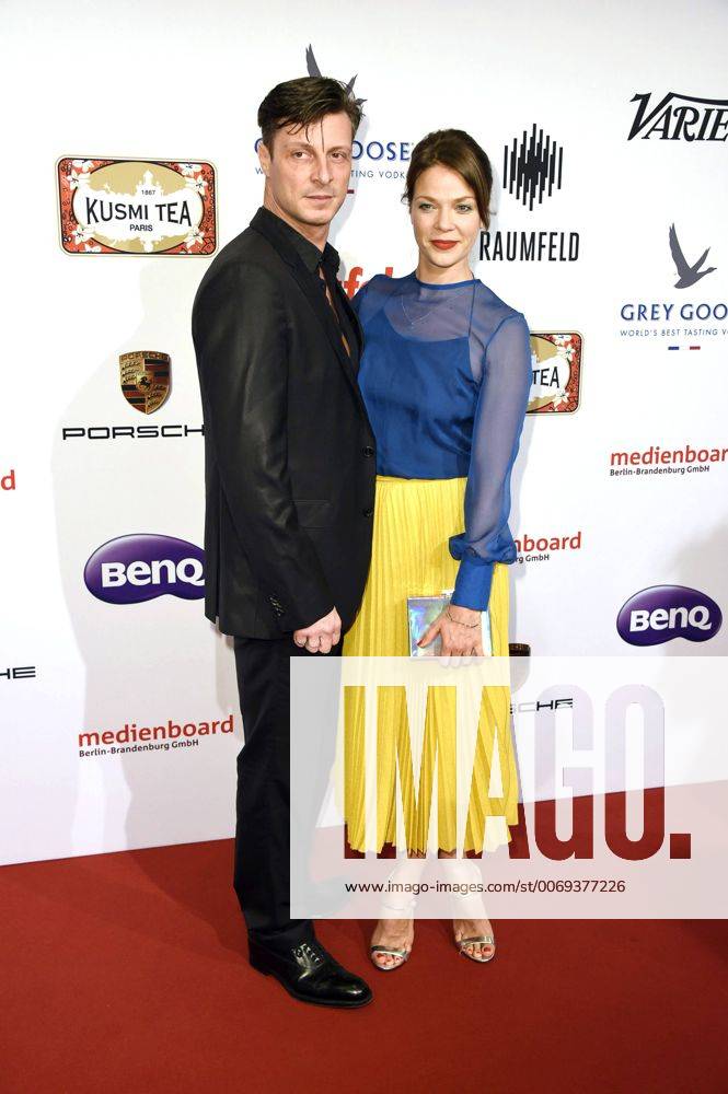 Jessica Schwarz and boyfriend Markus Selikovsky at the Medienboard Reception 2016 during the 66th Berlin International Film Festival Berlinale 2016 at The Ritz-Carlton hotel on February 13, 2016 in Berlin, Germany. Foto:xFredericx xFuturexImage