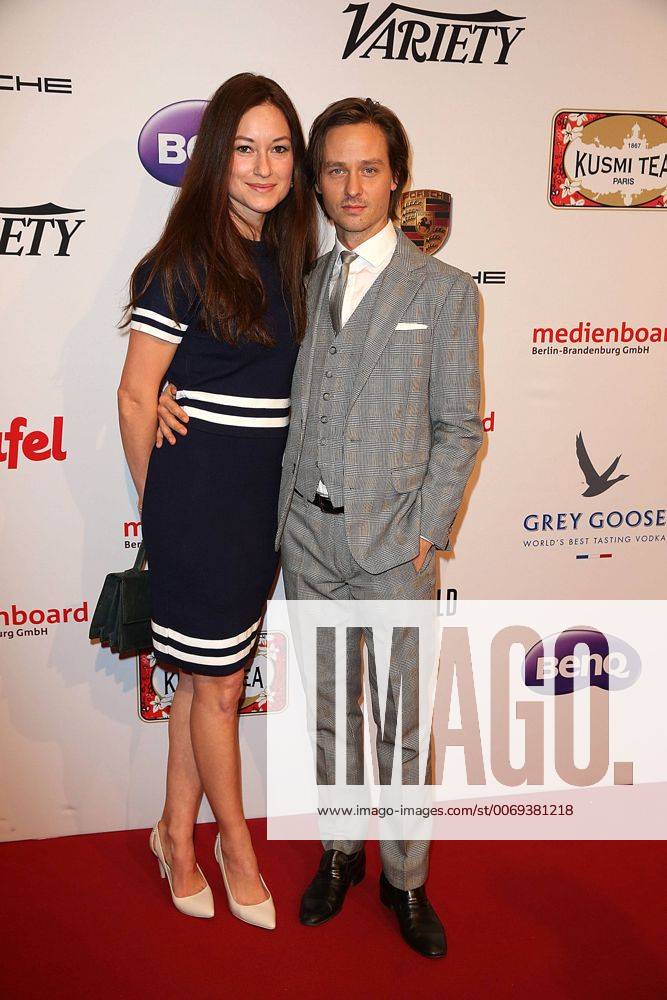 Tom Schilling und Annie Mosebach beim Empfang vom Medienboard Berlin Brandenburg im Rahmen der 66. Berlinale am 13.02.2016 in Berlin 66. Berlinale 2016, Medienboard Empfang in Berlin