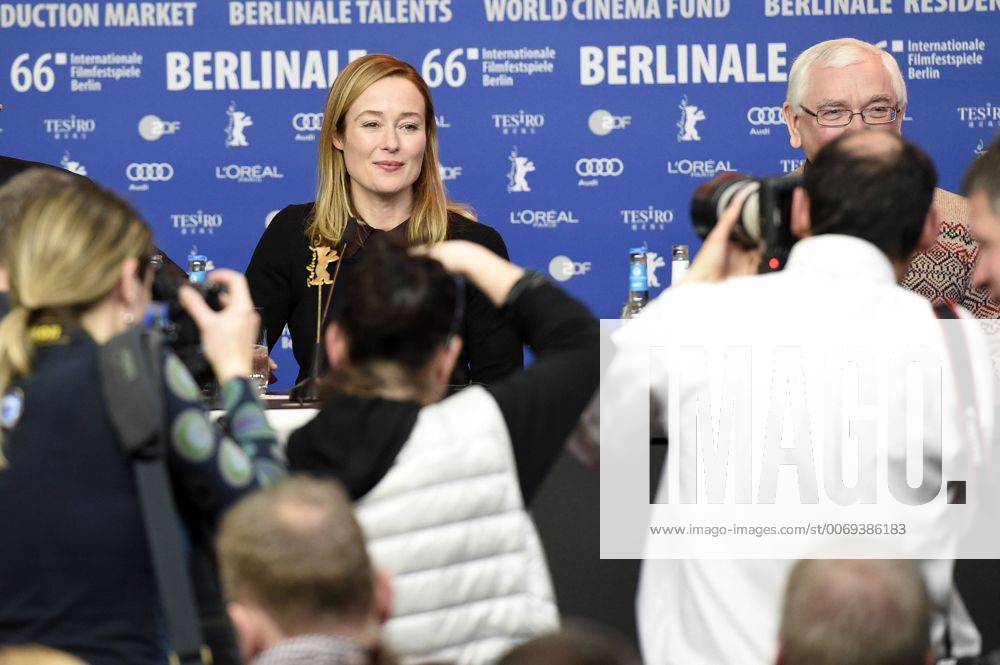 Schauspielerin Jennifer Ehle während der Pressekonferenz zum Film -A QUIET PASSION- anlässlich der 66. Internationalen Filmfestspiele Berlin 66. Internationale Filmfestspiele in Berlin IFB2016