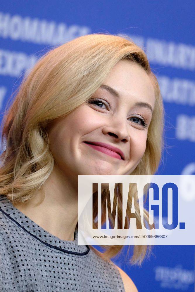 Schauspielerin Sarah Gadon während der Pressekonferenz zum Film -Indignation- anlässlich der 66. Internationalen Filmfestspiele Berlin snapshot-photography K.M.Krause