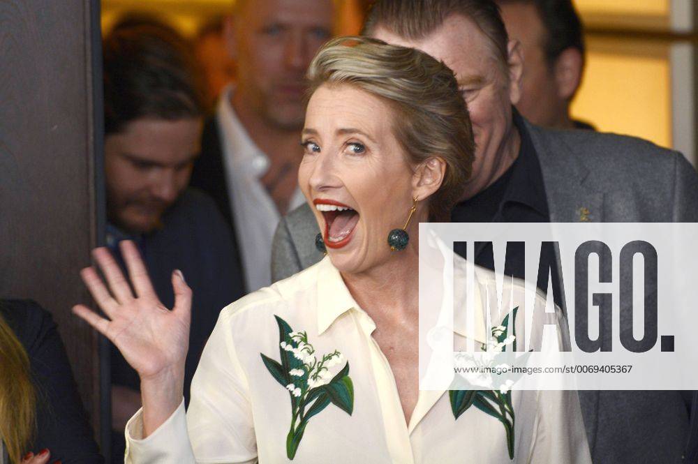 Emma Thompson during the Alone In Berlin Jeder stirbt für sich allein photocall at the 66th Berlin International Film Festival Berlinale 2016 on February 15, 2016 in Berlin, Germany. Foto:xC.xNiehausx xFuturexImage