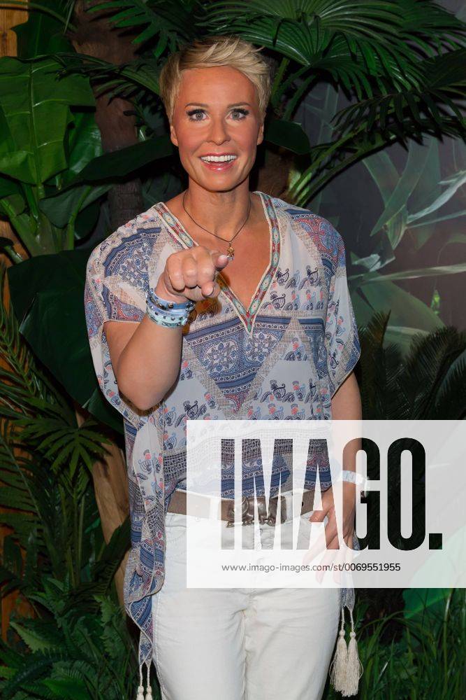 Sonja Zietlow - Enthuellung ihrer Wachsfigur bei Madame Tussauds Berlin am 22.02.1016. Sonja Zietlow - Wachsfigur