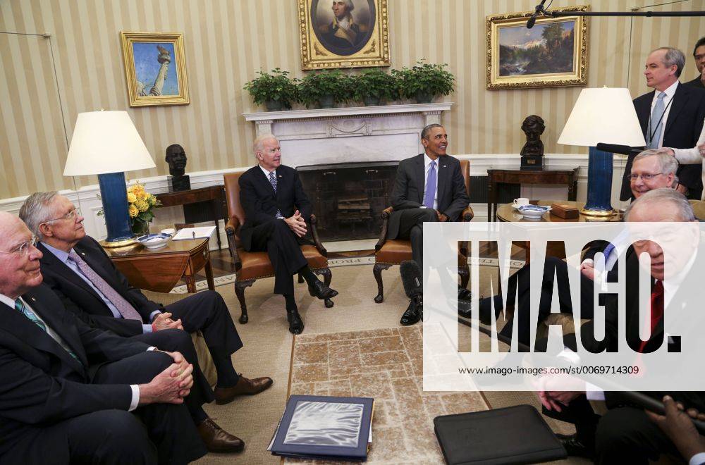 Washington, District of Columbia, United States of America - United States President Barack Obama meets with the bipartisan leaders of the US Senate and the bipartisan leaders of the US Senate Judiciary Committee to talk about the Supreme Court vacancy left by the death of Associate Justice Antonin Scalia, in the Oval Office of the White House. From left to right: US Senator Patrick Leahy (Democrat of Vermont), Ranking Member, US Senate Judiciary Committee; US Senate Minority Leader Harry Reid (Democrat of Nevada); US Vice President Joe Biden; the President; US Senate Majority Leader Mitch McConnell (Republican of Kentucky); and US Senator Chuck Grassley (Republican of Iowa), Chairman, US Senate Judiciary Committee. In what was described as a œvery short meeting, the Republicans advised Obama there would be no hearings and no vote on any nominee he submits to replac - ZUMAs152