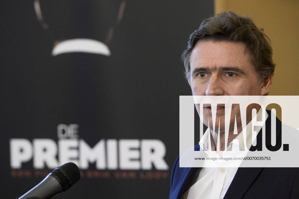 Television presenter and director Erik Van Looy talks at a press conference on the start of the shooting of the new movie of directeur Erik Van Looy caaled De Premier, at the federal parliament in Brussels, Monday 21 March 2016. DIRKxWAEM 04816931