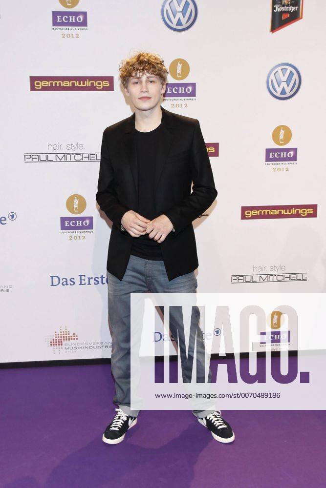 Tim Bendzko - Verleihuing des ECHO 2012 in der Hallen der Messe Berlin am 22.03.2012. Echo 2012