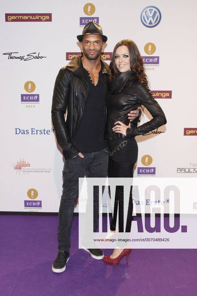 Detlef D Soost mit Ehefrau Kate Hall - Verleihuing des ECHO 2012 in der Hallen der Messe Berlin am 22.03.2012. Echo 2012
