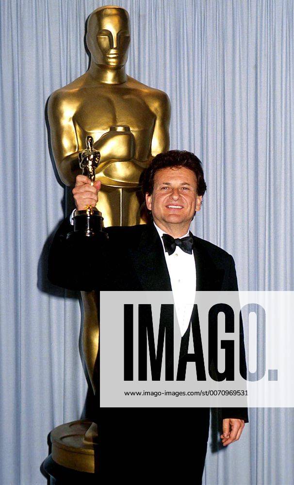 OSCARS. Bester Nebendarsteller. Preisträger 1991-2000 Jan. 1, 2011 - Hollywood, California, U.S. - ACADEMY AWARDS OSCAR.16170.JOE PESCI. 1991 - ZUMAr82_