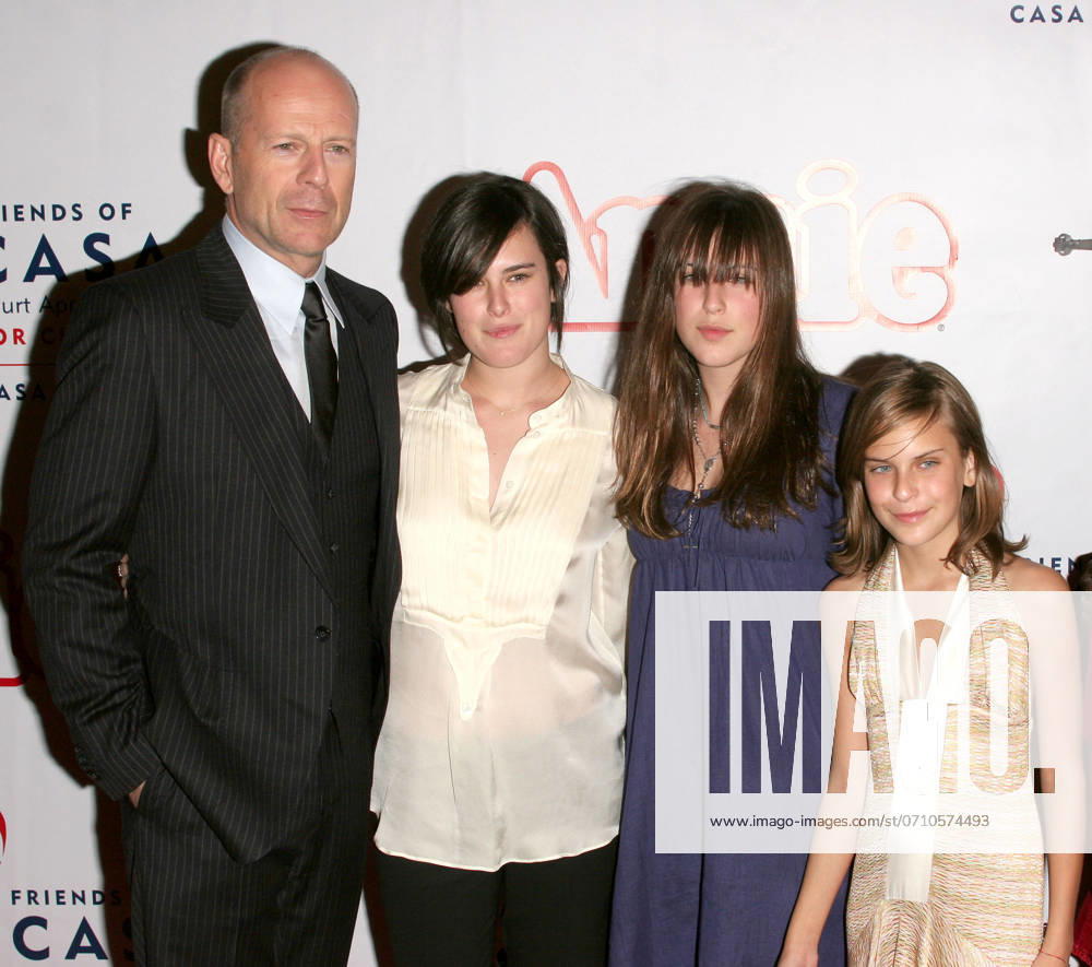 Bruce Willis and daughters Rumer, Scout and Tallulah Willis at the Opening of the New Production of The Classical Musical Annie held at The Pantages Theater, Hollywood - 4 October 2005. FAM16152