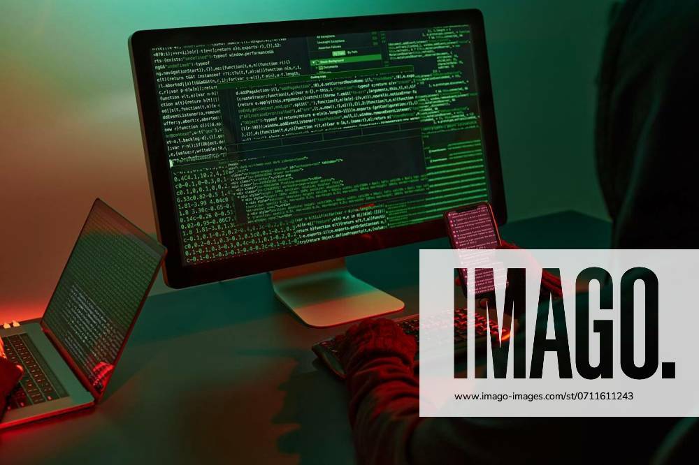 Anonymous people using computer and programming to break code. Cyber security threat. Internet and network security. Access to private information. Anonymous hackers using technology to access to password and encrypted data. Cyber attack, Anonymous people using computer and programming to break code. Cyber security threat. Internet and network security. Access to private information. Anonymous hackers using technology to access to password and encrypted data. Cyber attack, Anonymous people using computer and programming to break code. Cyber security threat. Internet and network security. Access to private information. Anonymous hackers using technology to access to password and encrypted data. Cyber attack model released, Symbolfoto proper