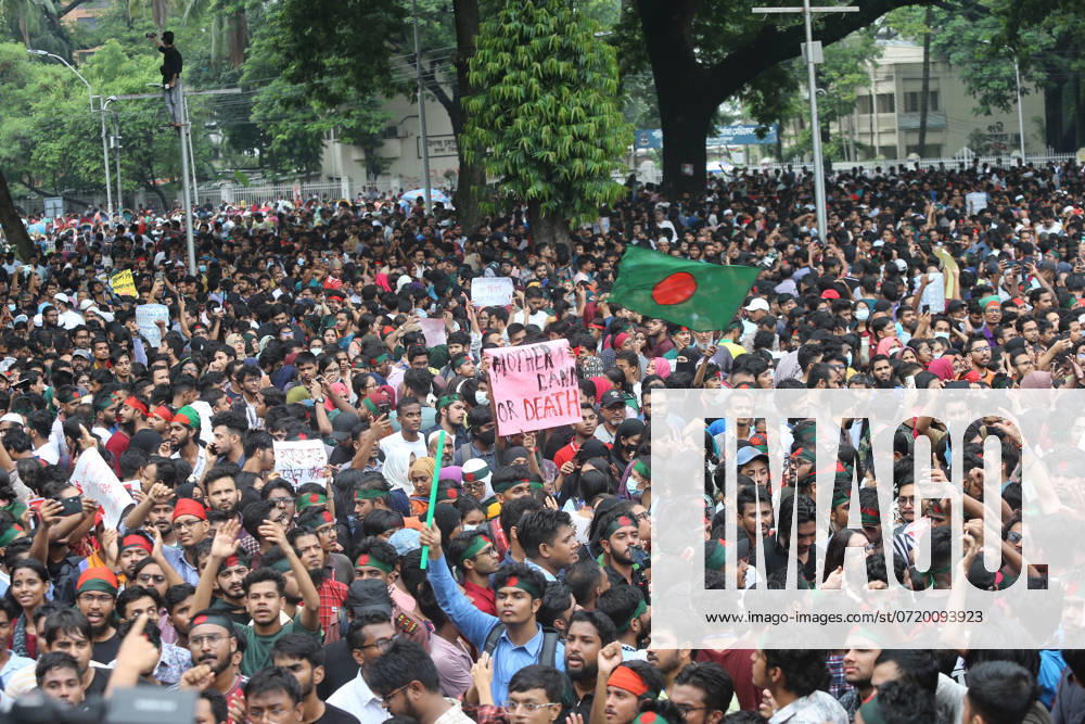 Anti-Discrimination Student Movement held a rally at Central Shaheed Minar in Dhaka on August 3, 2024, to demand justice for the victims killed in the recent countrywide violence during anti-quota protests. Student leaders rallied Bangladeshis on August 3 for a nationwide civil disobedience campaign as Prime Minister Sheikh Hasina s government weathered a worsening backlash over a deadly police crackdown on protesters. Dhaka Bangladesh - ZUMAr336 20240803_zip_r336_027
