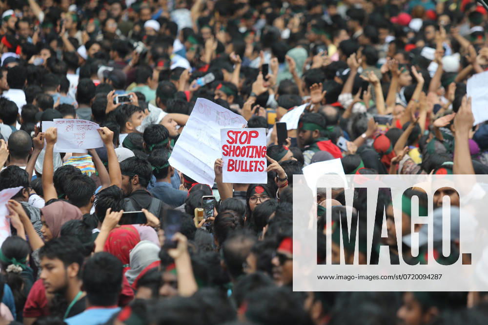Anti-Discrimination Student Movement held a rally at Central Shaheed Minar in Dhaka on August 3, 2024, to demand justice for the victims killed in the recent countrywide violence during anti-quota protests. Student leaders rallied Bangladeshis on August 3 for a nationwide civil disobedience campaign as Prime Minister Sheikh Hasina s government weathered a worsening backlash over a deadly police crackdown on protesters. Dhaka Bangladesh - ZUMAr336 20240803_zip_r336_031
