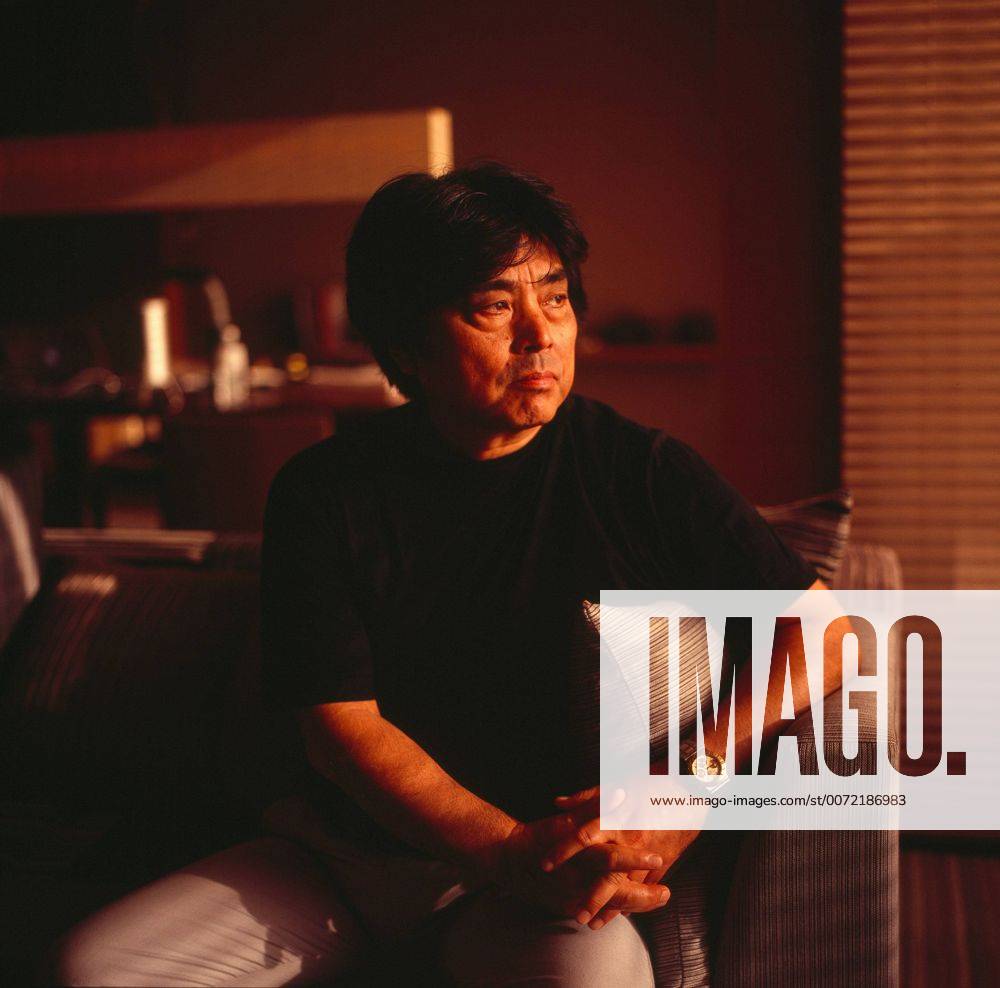 Aug 27, 2010 - Tokyo, Japan - Japanese novelist and filmmaker RYU MURAKAMI poses for photos in Tokyo, Japan. Ryu Murakami was born as Ryunosuke Murakami in Sasebo, Nagasaki in 1952. Murakami s first work, the short novel Almost Transparent Blue deals with promiscuity and drug use among disaffected Japanese youth and won the newcomer s literature prize and the Akutagawa Prize in 1976. The novel is a best seller in Japan and its sales volume reached 3.5 million. - ZUMAc32_