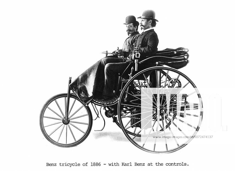 Benz tricycle of 1886 with Karl Benz (1844-1929), German engineer and car manufacturer, at the controls. WHA !ACHTUNG AUFNAHMEDATUM GESCHÄTZT!
