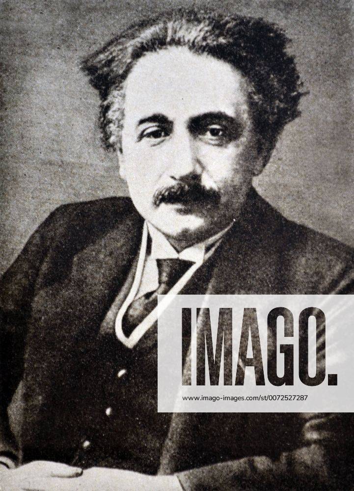 Photograph of Albert Einstein (1879 - 1955) German-born theoretical physicist. Best known for developing the general theory of relativity and a Nobel Prize Winner in Physics. Dated 1929 WHA !ACHTUNG AUFNAHMEDATUM GESCHÄTZT!