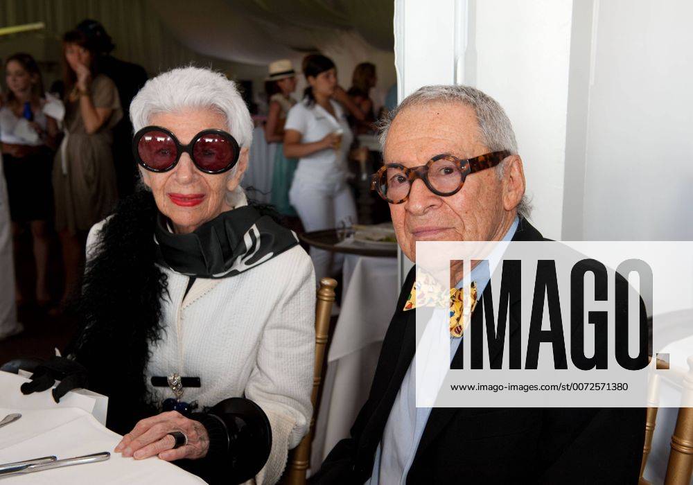 IMAGO ICONS: Iris Apfel Apr 04, 2010 - Wellington, Florida, USA - IRIS APFEL and CARL APFEL in the VIP tent at Polo. Celebrating The Arcalux USPA U.S. Open Polo Championship and Easter Sunday. - ZUMAsd3_