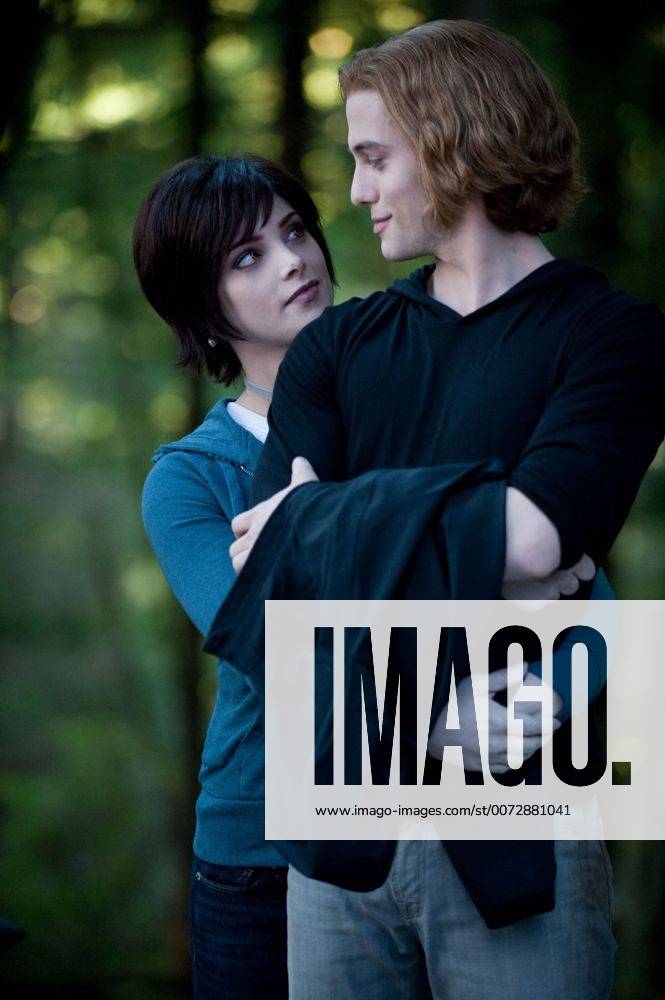 RELEASE DATE: June 30, 2010. MOVIE TITLE: The Twilight Saga: Eclipse. STUDIO: Summit Entertainment. PLOT: As a string of mysterious killings grips Seattle, Bella, whose high school graduation is fast approaching, is forced to choose between her love for vampire Edward and her friendship with werewolf Jacob. PICTURED: ASHLEY GREENE as Alice Cullen and JACKSON RATHBONE as Jasper Whitlock. - ZUMAg90_