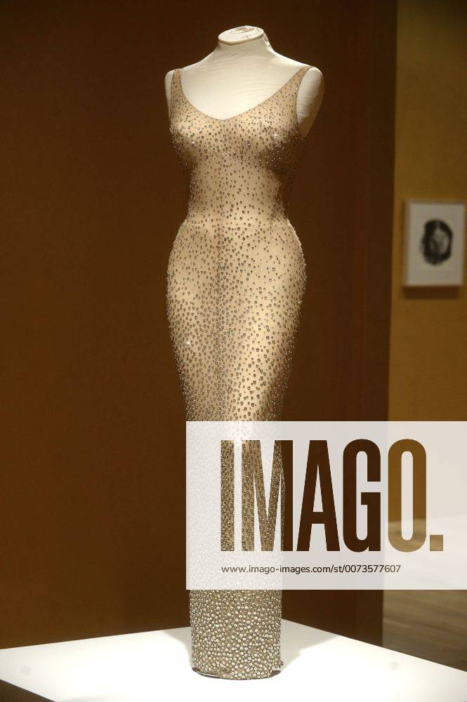 Mariyln Monroe s Happy Birthday Mr. President Kleid beim Presse-Preview der Ausstellung Marilyn: Character not Image im MANA Contemporary. Jersey City, 22.09.2016 Foto:xD.Tinex xFuturexImage