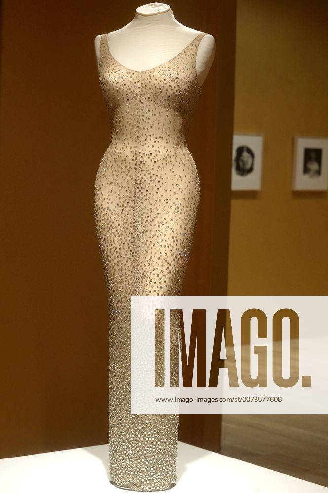 Mariyln Monroe s Happy Birthday Mr. President Kleid beim Presse-Preview der Ausstellung Marilyn: Character not Image im MANA Contemporary. Jersey City, 22.09.2016 Foto:xD.Tinex xFuturexImage