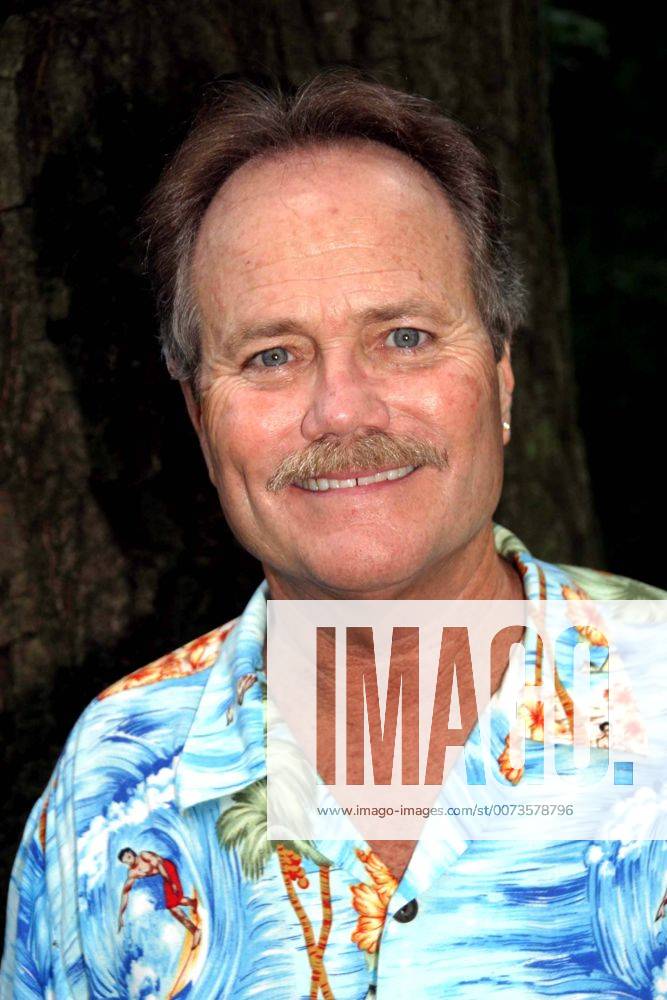 Aug. 5, 2008 - New York, New York, U.S. - I13561BT.JOHN PROVOST (TIMMY OF LASSIE FAME) CELEBRATES HIS BOOK TIMMY S IN THE WELL, THE JOHN PROVOST STORY .NEW YORK New York 08-05-2008. - - PHTOS, INC. Â - ZUMAta1_