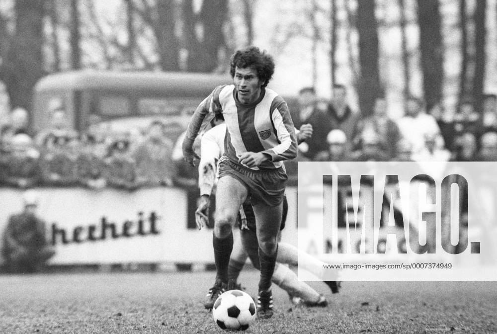Paul Breitner (FC Bayern München) Aktion, Einzelbild