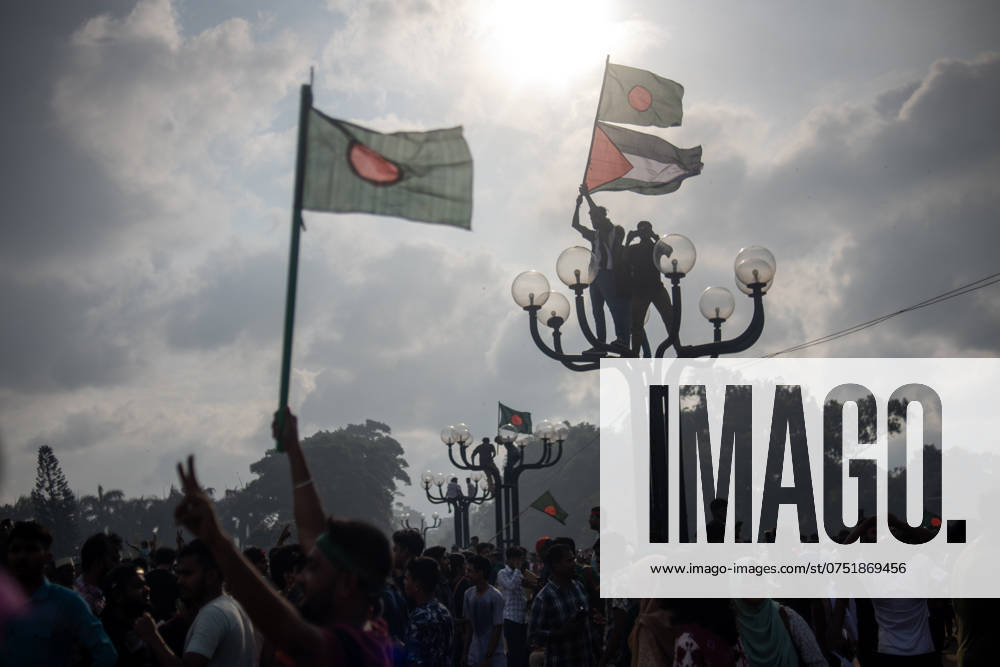 Protests In Bangladesh People are celebrating at the Parliament House after the fall of the country s Prime Minister Sheikh Hasina in Dhaka, Bangladesh, on August 6, 2024. Dhaka Bangladesh