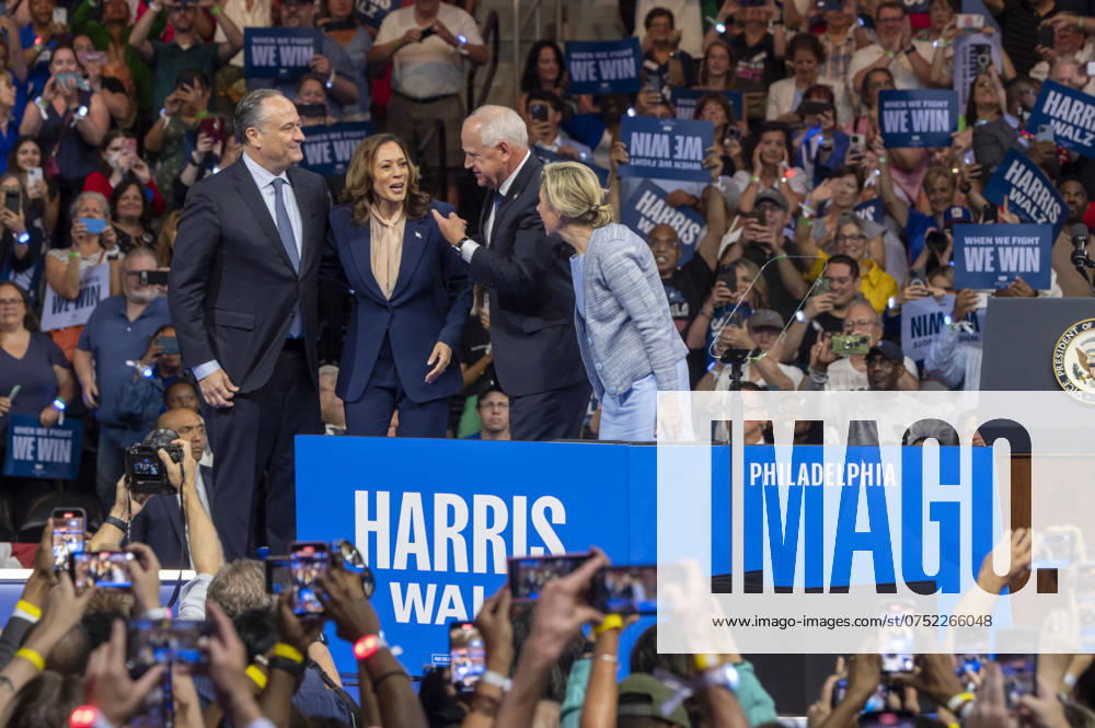 Democratic Presidential candidate VP Harris holds first rally with running mate Governor Tim Walz of Minnesota in Philadelphia, US - 06 Aug 2024 The Second Gentleman Douglas Emhoff and Gwen Whipple join Democratic presidential candidate Vice President Kamala Harris and Governor Tim Walz of Minnesota on stage at conclusion of Democratic presidential candidate Vice President Kamala Harris first campaign rally with running mate Governor Tim Walz of Minnesota at Temple University s Liacouras Center. Philadelphia United States