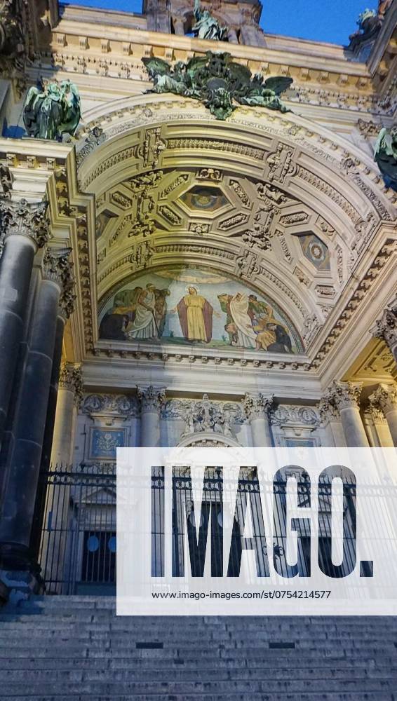 Germany, Berlin. Facade of Berlin Cathedral at night background - fragment, Germany, Berlin. Facade of Berlin Cathedral at night background, Germany, Berlin. Facade of Berlin Cathedral at night background, 06.05.2024,