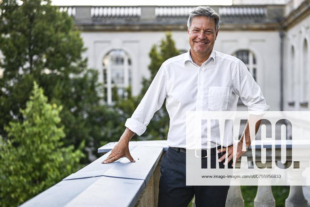 Robert Habeck (Bündnis 90 Die Grünen) Bundesminister für Wirtschaft und Klimaschutz der Bundesrepublik Deutschland, fotografiert am 20.08.2024 in Berlin. Deutschland Berlin Berlin