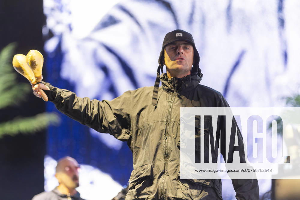 Liam Gallagher performs at Leeds Festival 2024 Liam Gallagher performs at Leeds Festival 2024, Bramham Park, Leeds, 23rd August 2024, Credit:Mike Gray Avalon