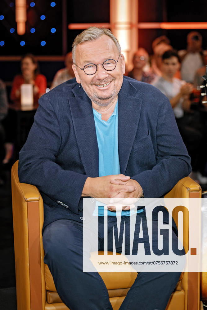 MDR - Riverboat. Entertainer Bernd Stelter anläßlich der Aufzeichnung der MDR - Talkshow Riverboat am 23.08.2024 in der Mediacity Leipzig. 20240823SFL0020