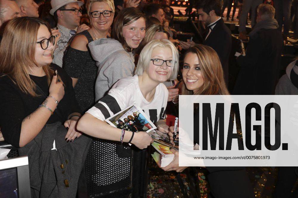 Vanessa Mai in der TV Show Schlagerchampions - Das große Fest der Besten im Velodrom. Berlin, 07.01.2017 Foto:xS.xGabschx xFuturexImage