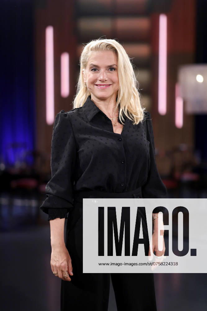 Sängerin Jeanette Biedermann bei der Aufzeichnung der WDR-Talkshow Kölner Treff im WDR Studio BS 3. Köln, 30.08.2024 NRW Deutschland