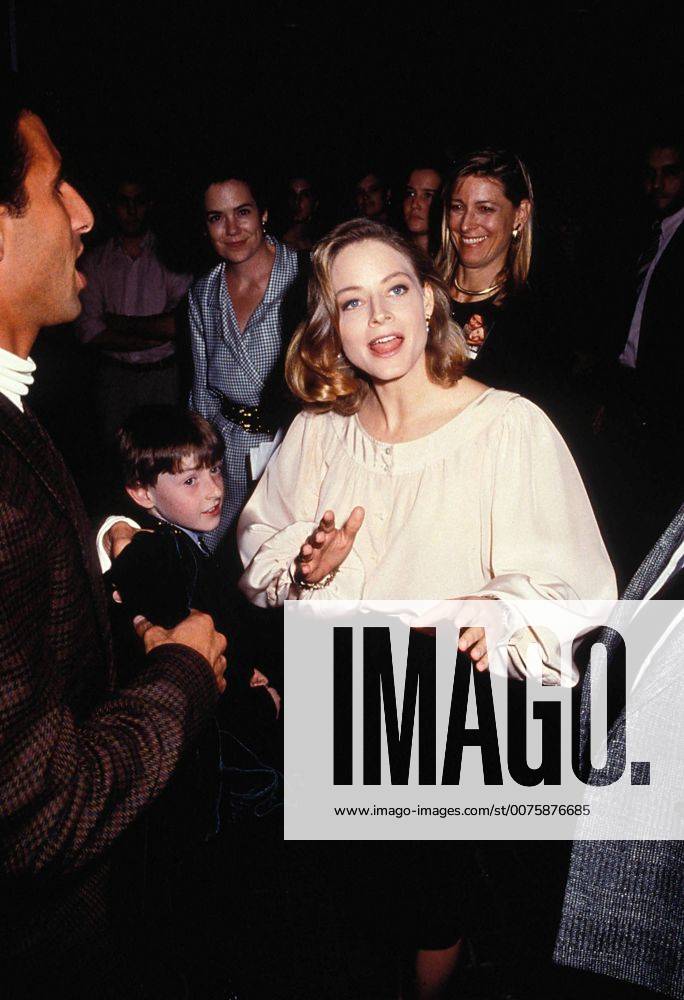 Sept. 19, 2007 - LITTLE MAN TATE PREMIERE, NEW YORK TWIN, NEW YORK CITY 10-03-1991.JODIE FOSTER_ADAM HANN BYRD_MARC PASTENELLA. KELLY JORDAN- 1991 - ZUMAg49_ 20070919_gaf_g118_078