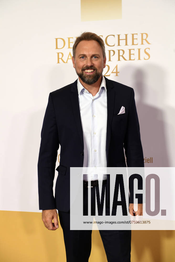 Steven Gätjen bei der Verleihung des Deutschen Radiopreises am 05.09.2024 im Stage Theater Neue Flora in Hamburg