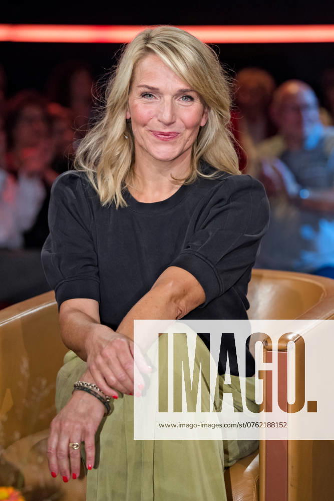 MDR - Riverboat. Schauspielerin Tanja Wedhorn anläßlich der Aufzeichnung der MDR - Talkshow Riverboat am 13.09.2024 in der Mediacity Leipzig. 20240913ADO0009