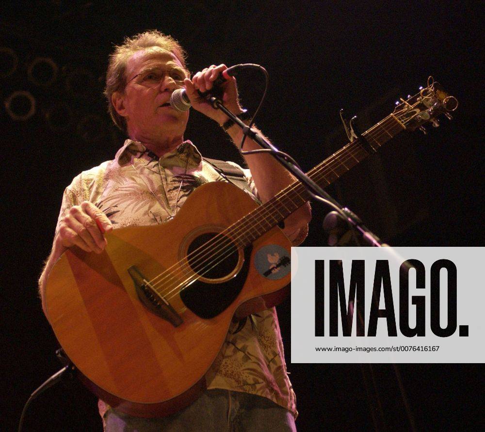 Jul 02, 2006; Myrtle Beach, SC, USA; Musician COUNTRY JOE McDONALD performs live as his 2006 tour makes a stop at Barefoot Landing located in Myrtle Beach. Mandatory - ZUMAm78_ 20060702_mkh_m78_878