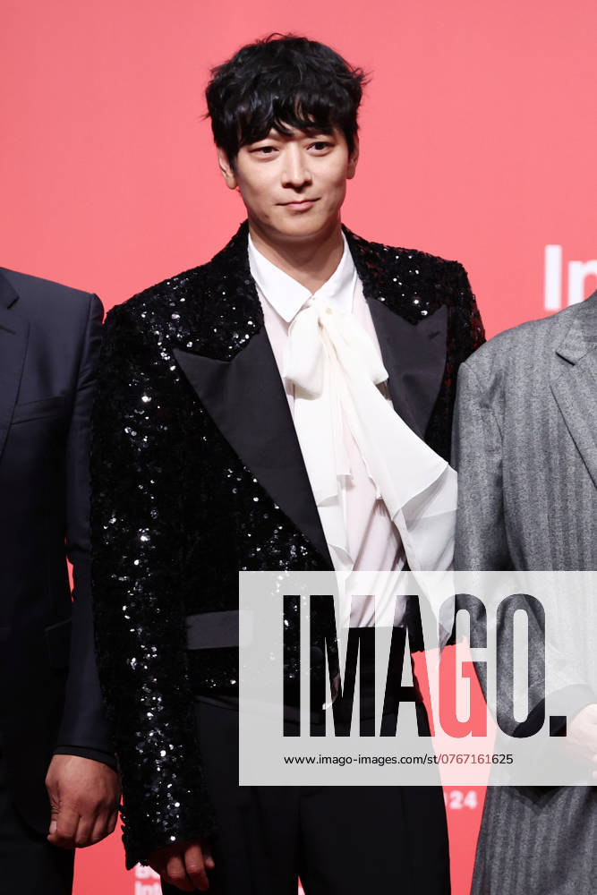 S. Korean actor Kang Dong-won S. Korean actor Kang Dong-won South Korean actor Kang Dong-won poses for a photo during a press conference for the Netflix s film Uprising, which was selected as the opening film of the 29th Busan International Film Festival (BIFF) in the southeastern port city on Oct. 2, 2024. (Yonhap) 2024-10-04 09:08:32 < 1980-2024 YONHAPNEWS AGENCY. .> ºÎ»ê±¤¿ª½o¼¿ïƯº°½Ã