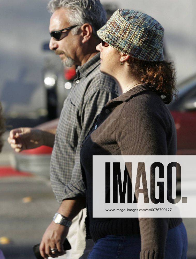 Lily Prudhomme Copple, wife of Eric Copple, leaves the Napa courthouse with a family member, after Copple s court proceedings were postponed to Jan. 17, 2006..Andrea Roth Register. - ZUMAna3_ 20051122_baf_na3_001