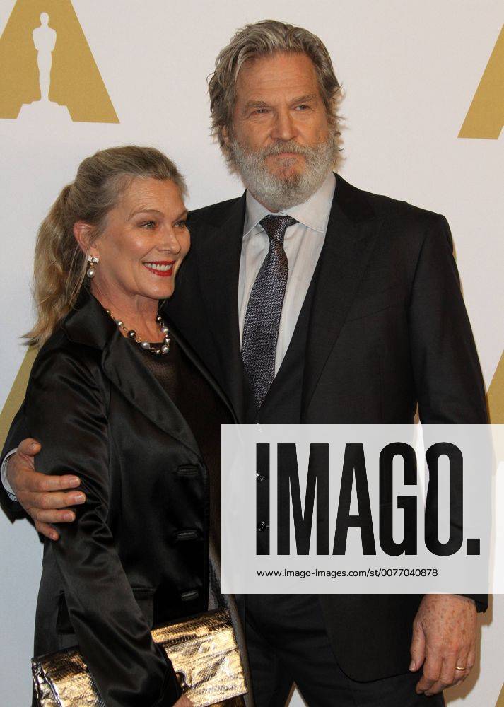 Beverly Hills, CA, United States - 6 February 2017 - Los Angeles, California - Jeff Bridges with wife Susan Geston... 89th Oscars Nominees Luncheon held in the Grand Ballroom at the Beverly Hilton Hotel in Beverly Hills. Photo Credit: AdMedia Beverly Hills United States - ZUMAa123 20170206_zaa_a123_013
