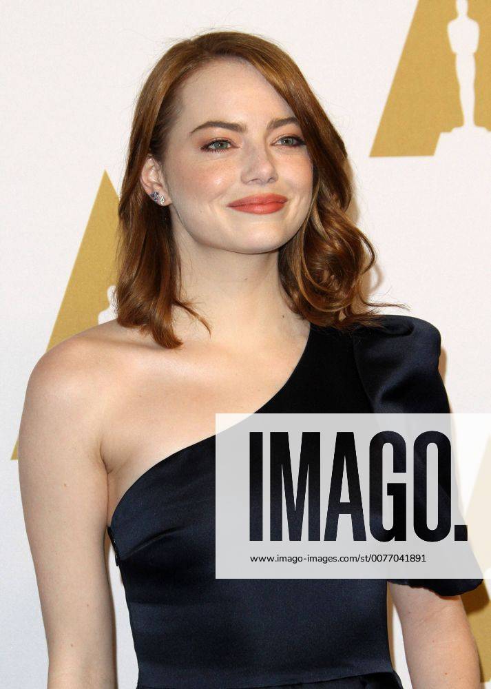 Beverly Hills, CA, United States - 6 February 2017 - Los Angeles, California - Emma Stone... 89th Oscars Nominees Luncheon held in the Grand Ballroom at the Beverly Hilton Hotel in Beverly Hills. Photo Credit: AdMedia Beverly Hills United States - ZUMAa123 20170206_zaa_a123_074